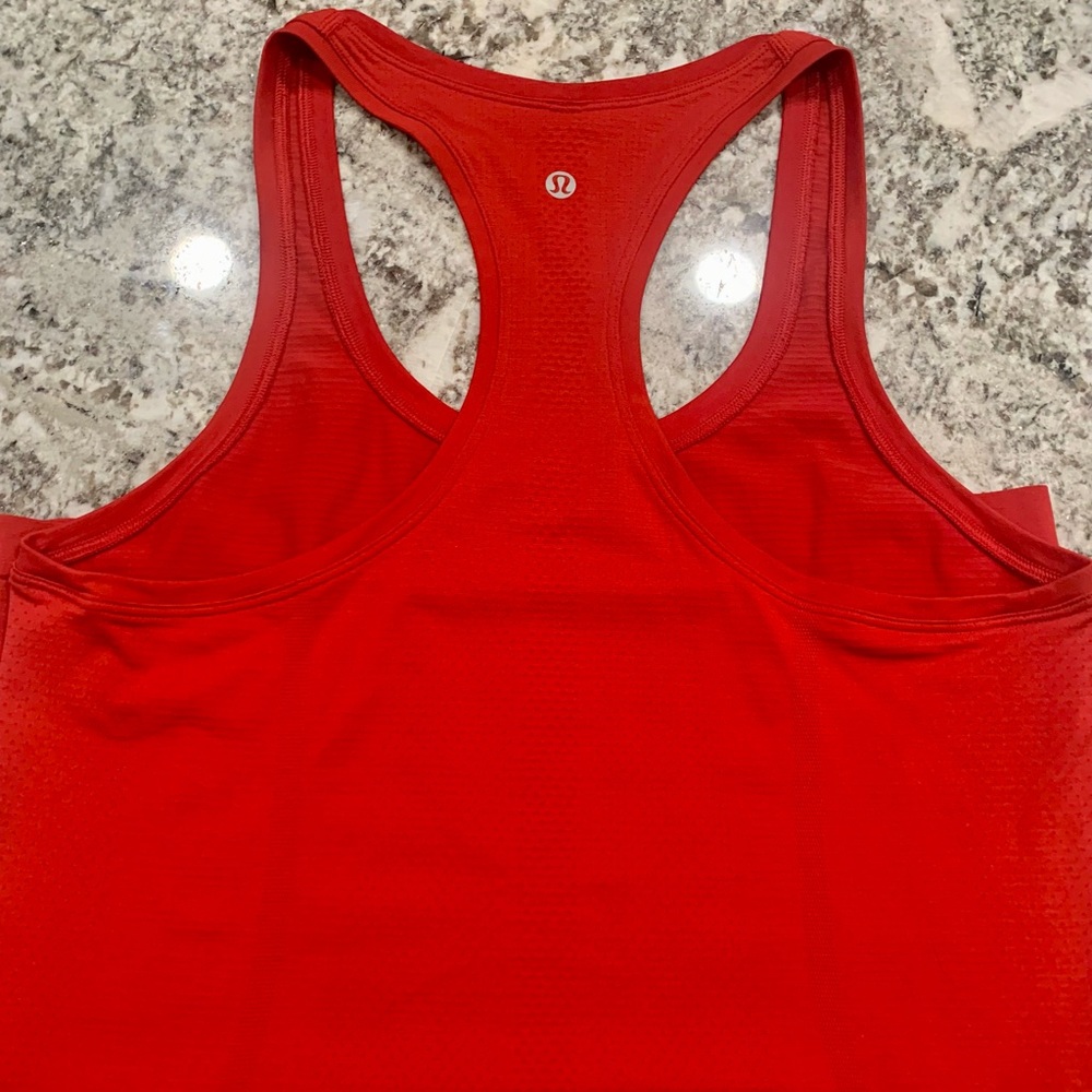 Lululemon tank top size 10